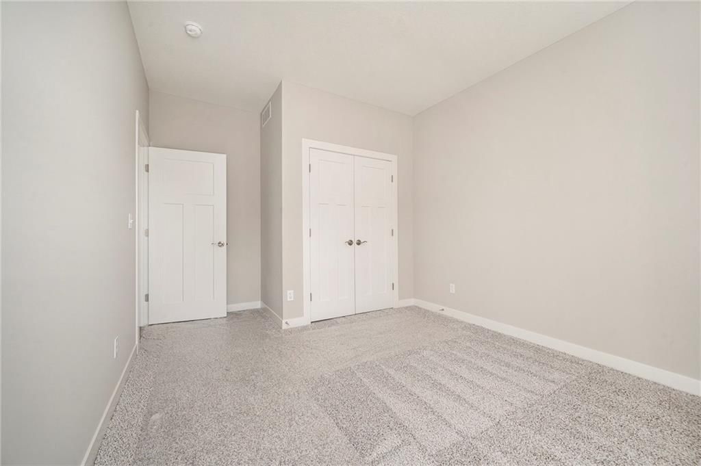 523 Hawthorne Street — photo 16