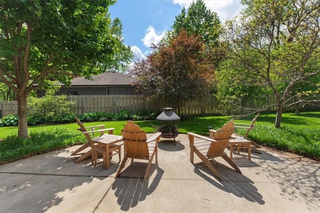 5812 Reinhardt Drive — photo 45