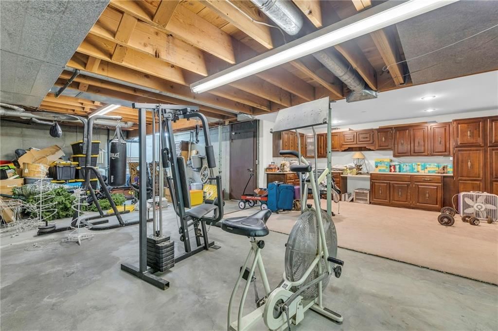 126 Rohrer Heights Drive — photo 32