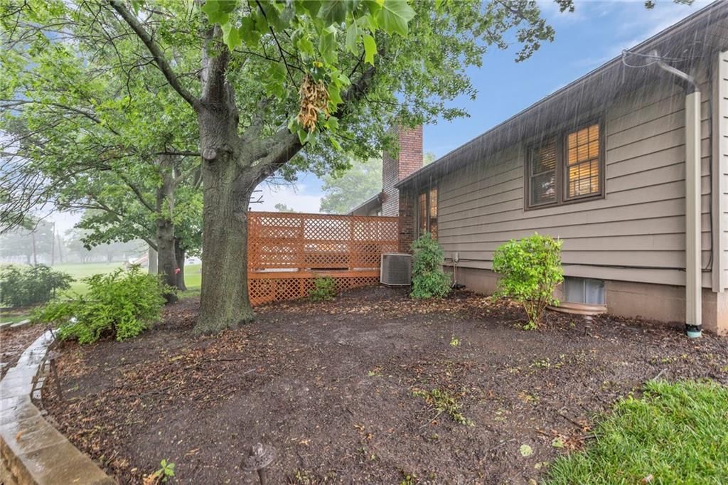 126 Rohrer Heights Drive — photo 36