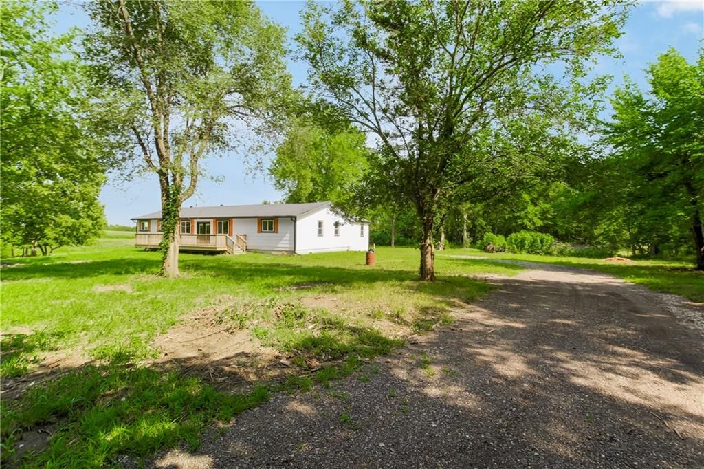 20513 Lowemont Road — photo 34