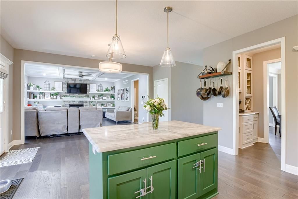 Photo 10 of 49 - 8721 N Mersington Avenue