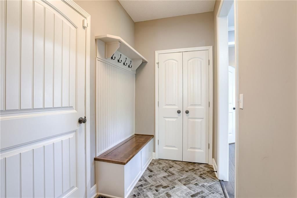 Photo 16 of 49 - 8721 N Mersington Avenue