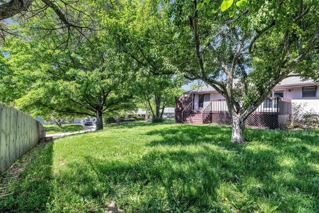 Photo 23 of 23 - 19101 E 12th Terrace Court N