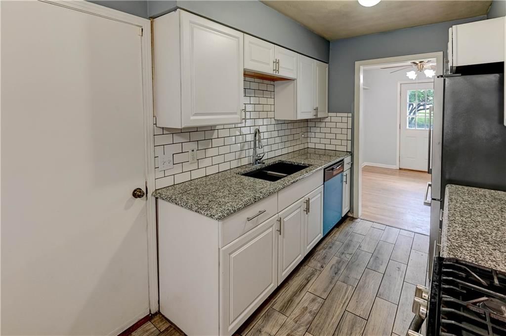 7907 Elm Avenue — photo 16