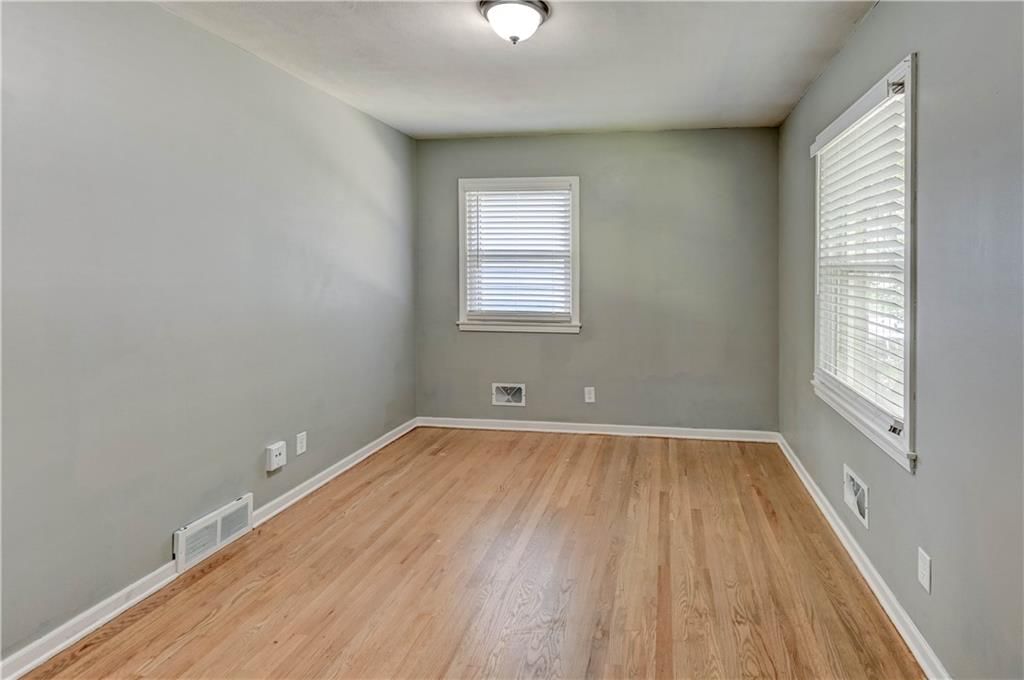 7907 Elm Avenue — photo 25