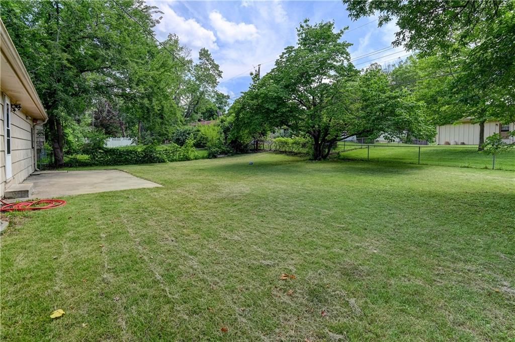 7907 Elm Avenue — photo 44