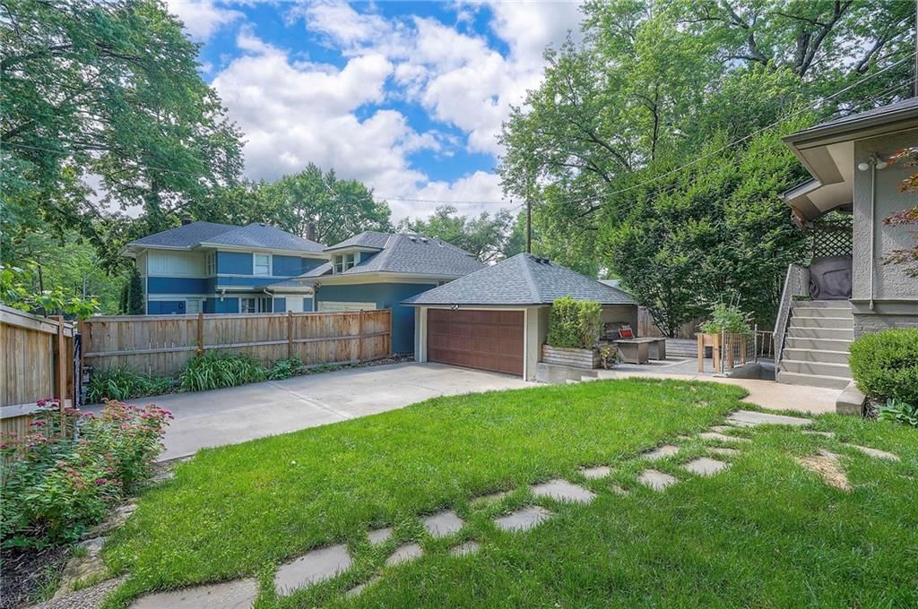 6140 Walnut Street — photo 30