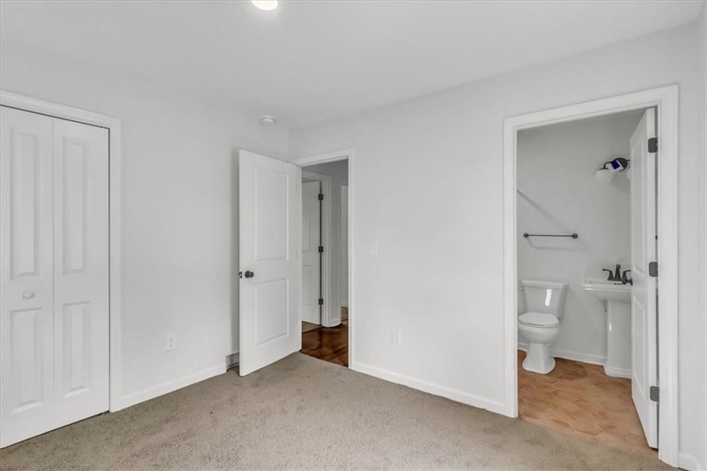 12926 Virginia Avenue — photo 19