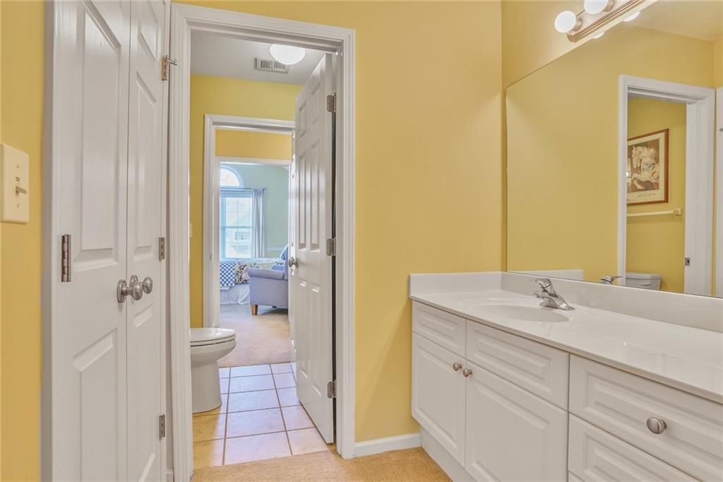 6522 W 133rd Terrace — photo 16