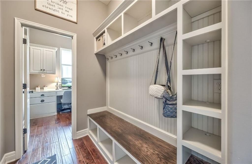 7619 Green Street — photo 3