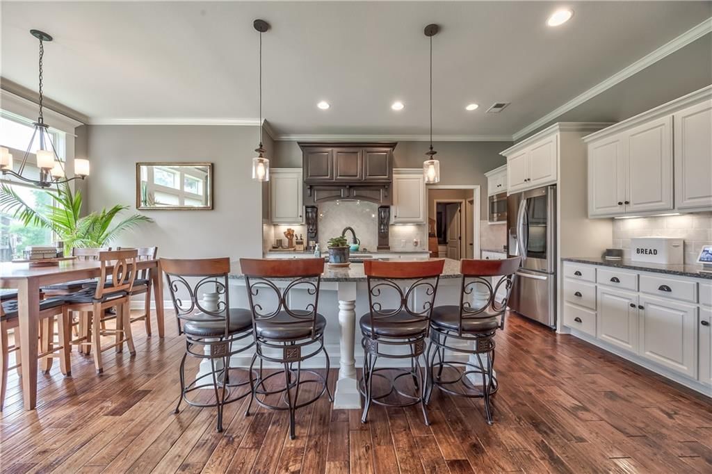 7619 Green Street — photo 8