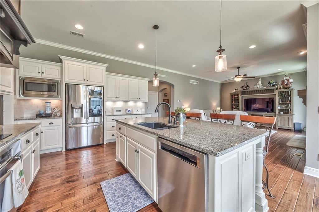 7619 Green Street — photo 9