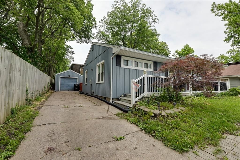 822 S Noland Road — photo 3