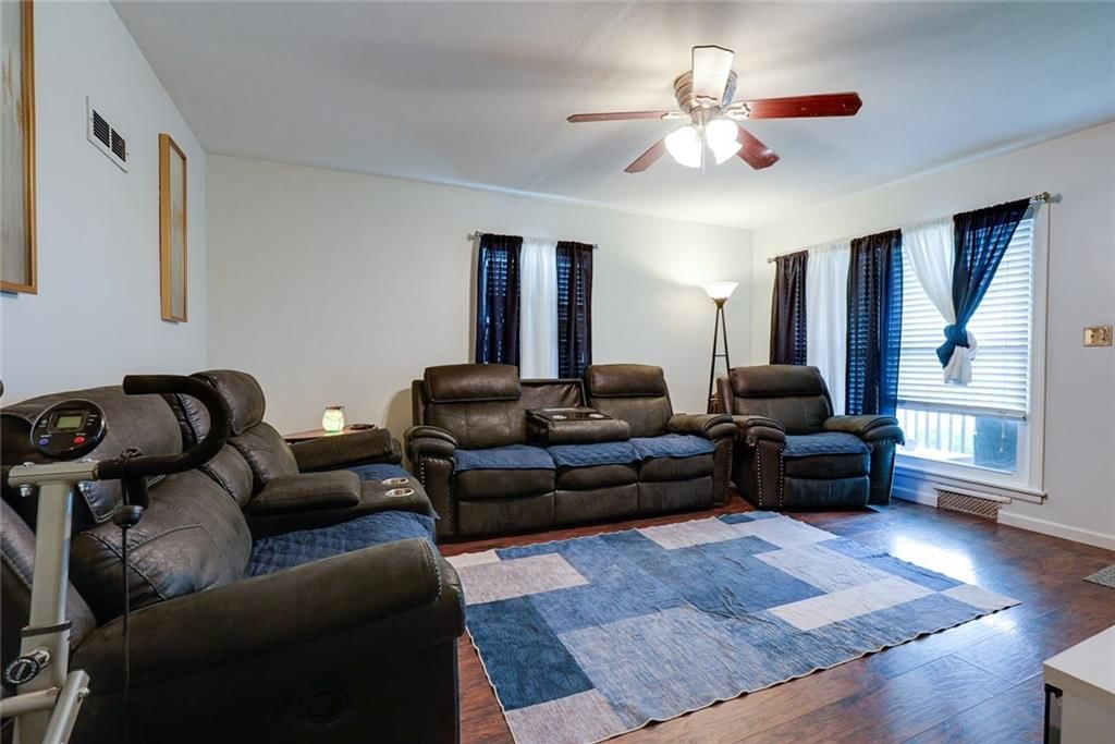 822 S Noland Road — photo 6