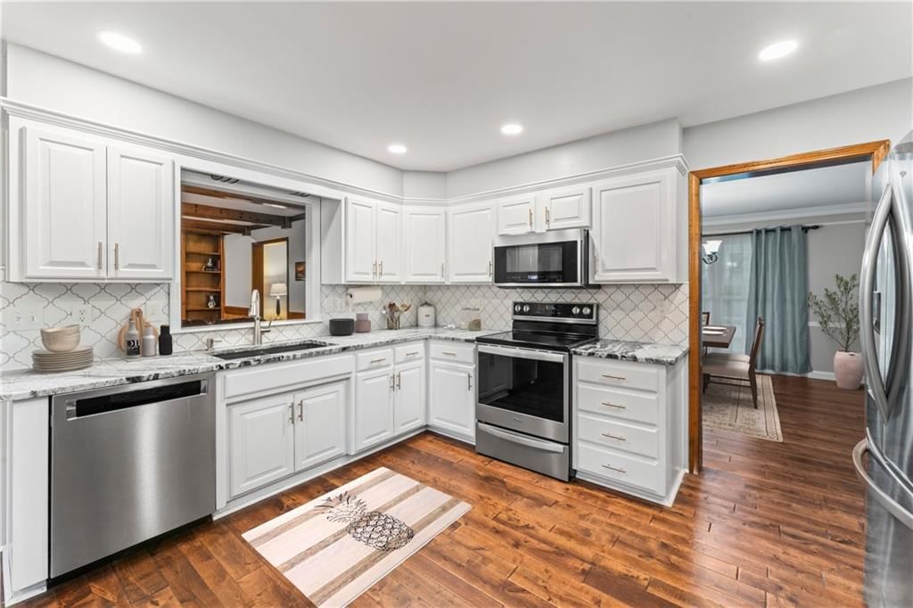 16362 W Briarwood Court — photo 13