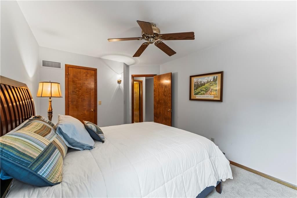 16362 W Briarwood Court — photo 36