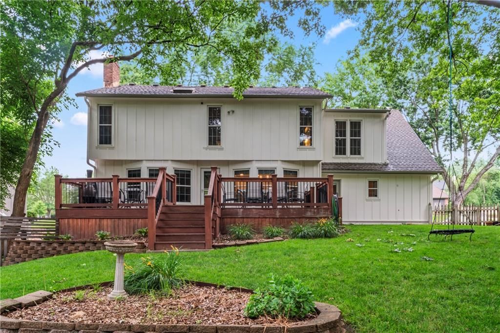 16362 W Briarwood Court — photo 45