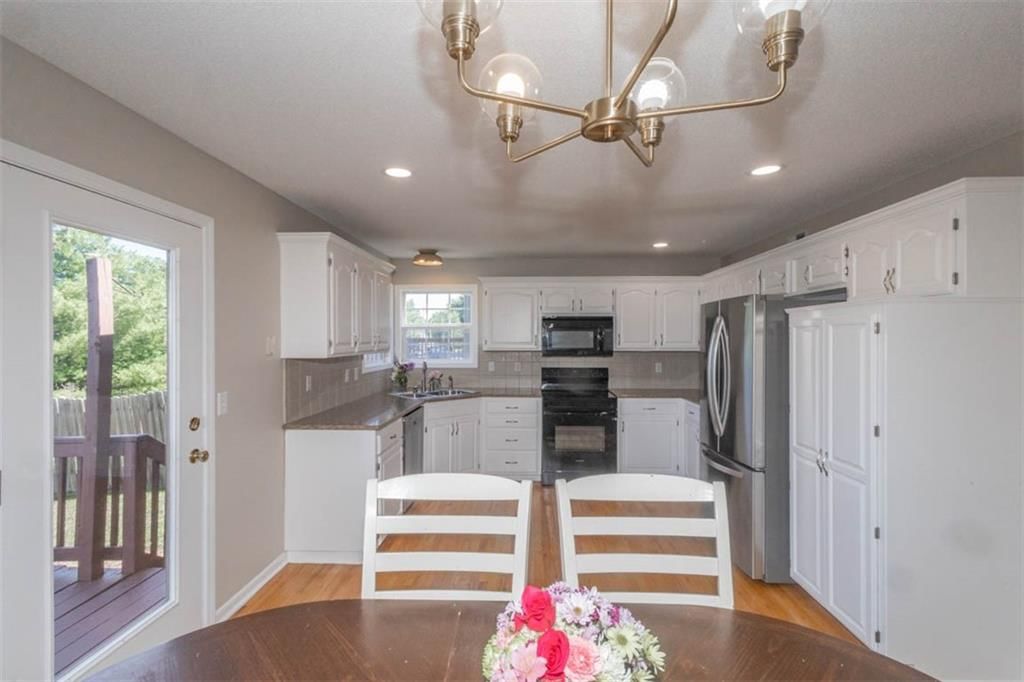 7503 N LEWIS Avenue — photo 11