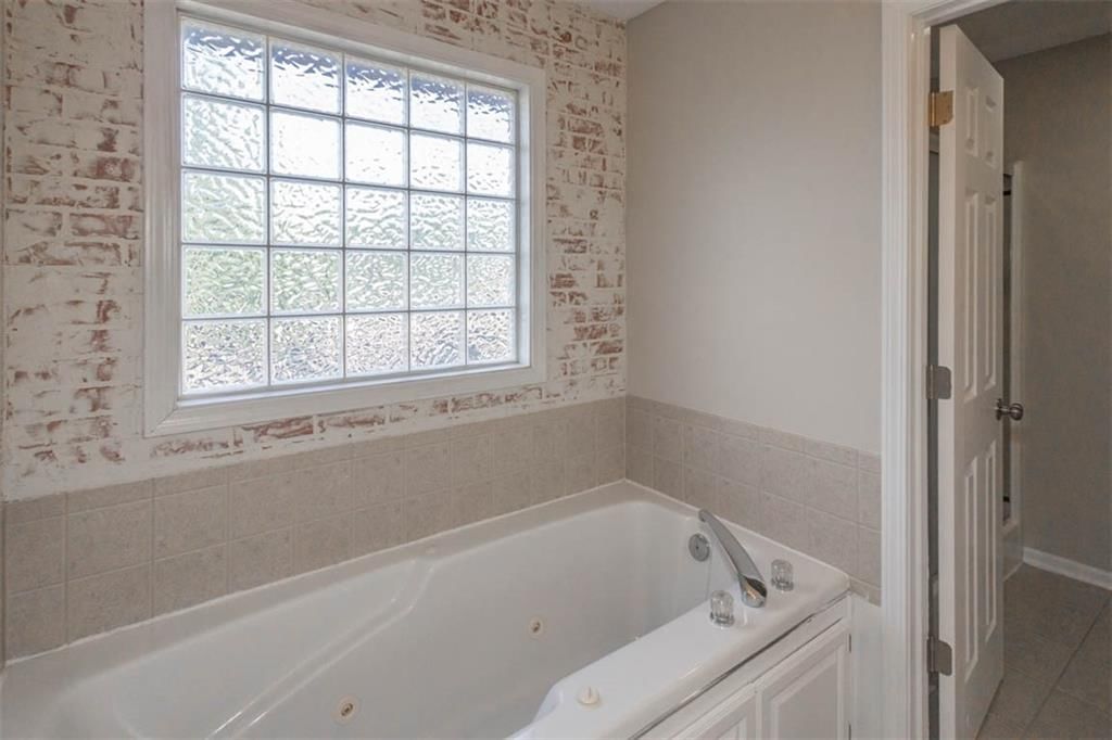 7503 N LEWIS Avenue — photo 19
