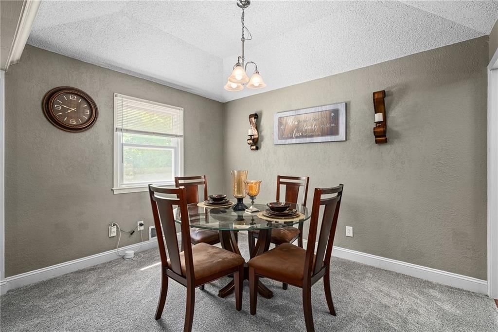 11926 SYCAMORE Avenue — photo 11