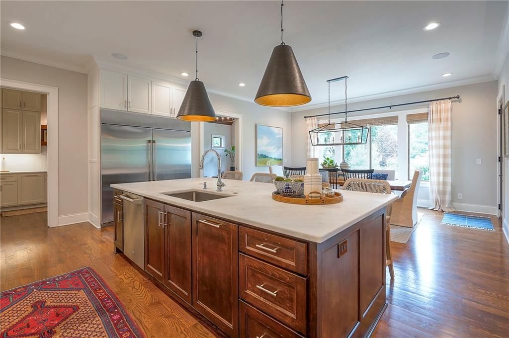 9001 Lee Boulevard — photo 12