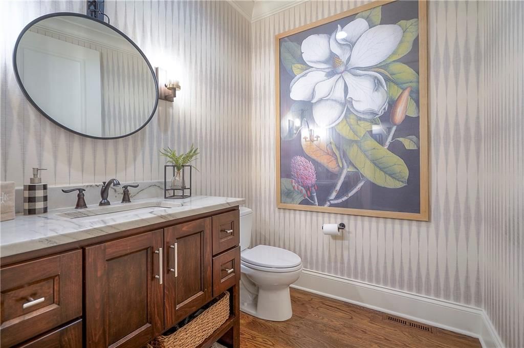 9001 Lee Boulevard — photo 20