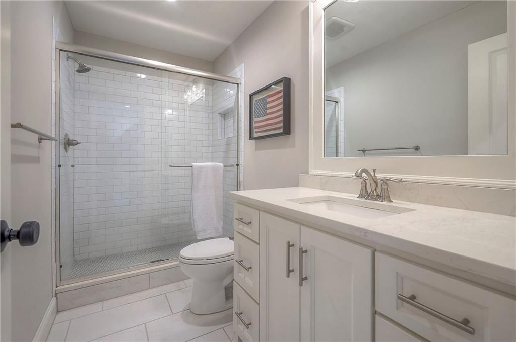 9001 Lee Boulevard — photo 30