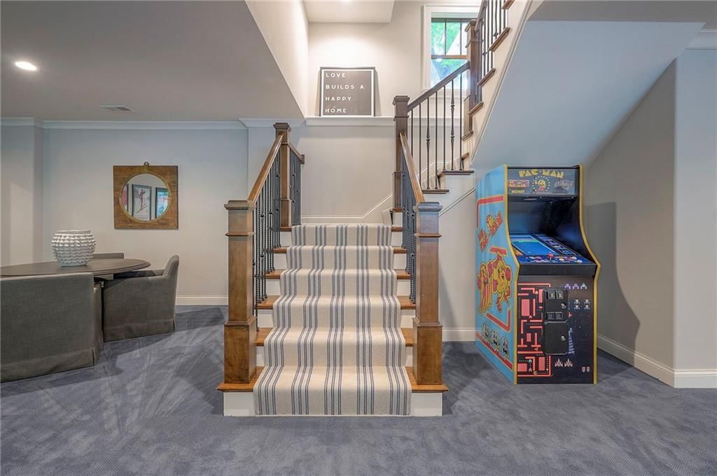 9001 Lee Boulevard — photo 33