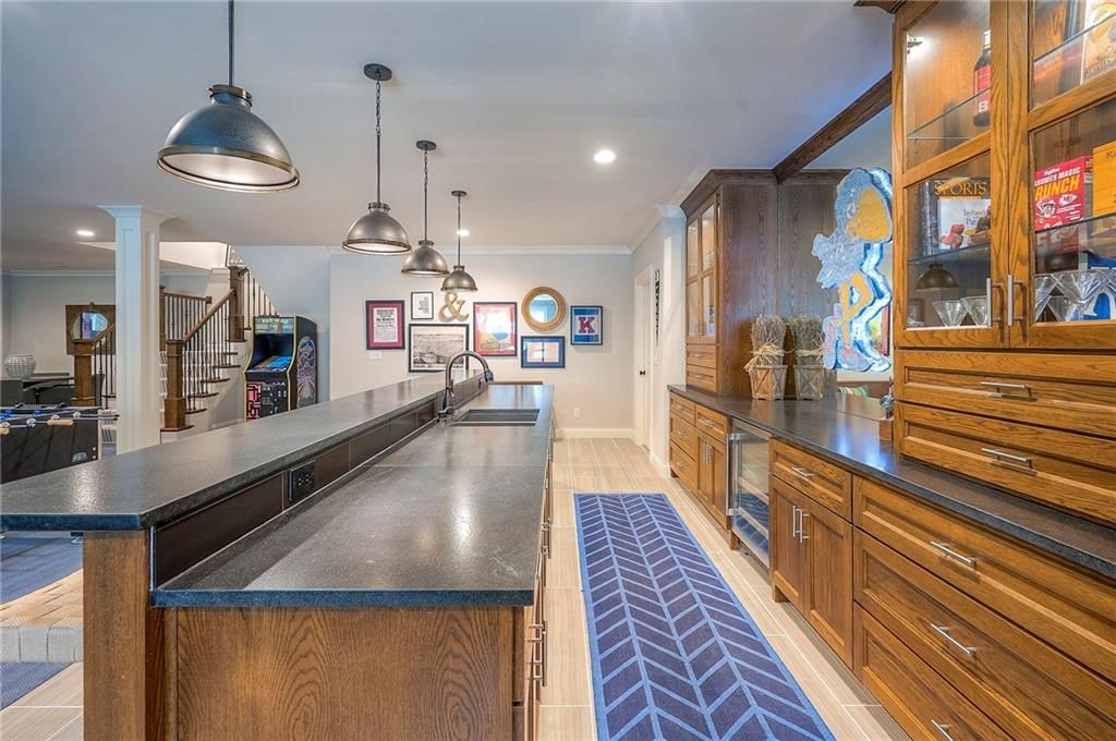 9001 Lee Boulevard — photo 38