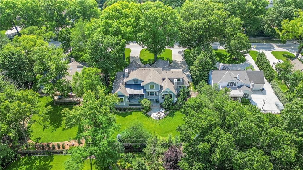 9001 Lee Boulevard — photo 49