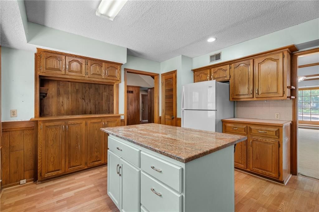 11163 Eby Street — photo 13