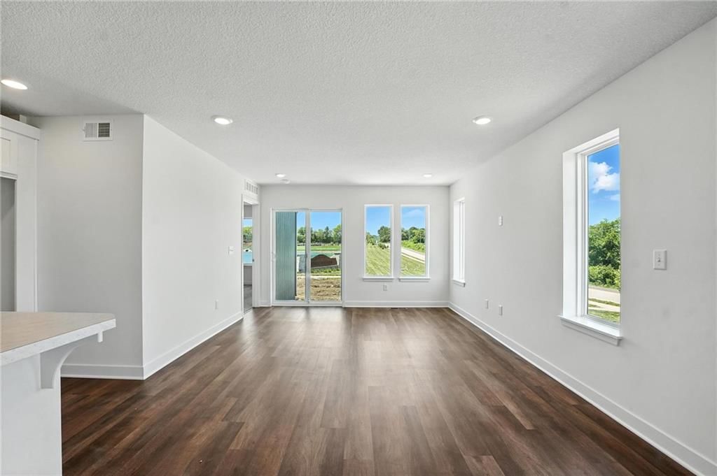Photo 12 of 35 - 8716 SW Brickell Drive