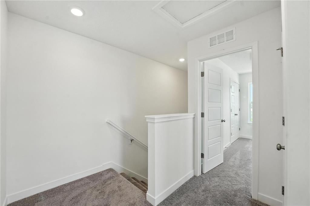 Photo 20 of 35 - 8716 SW Brickell Drive
