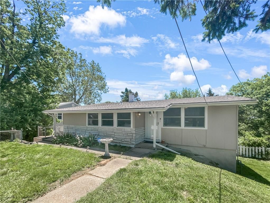 2939 NE Jewett Street — photo 15