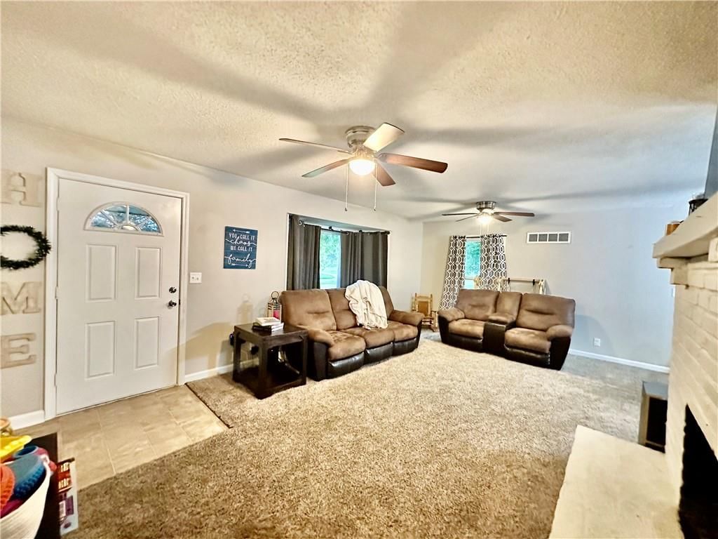 3625 Lake Shore Drive — photo 14