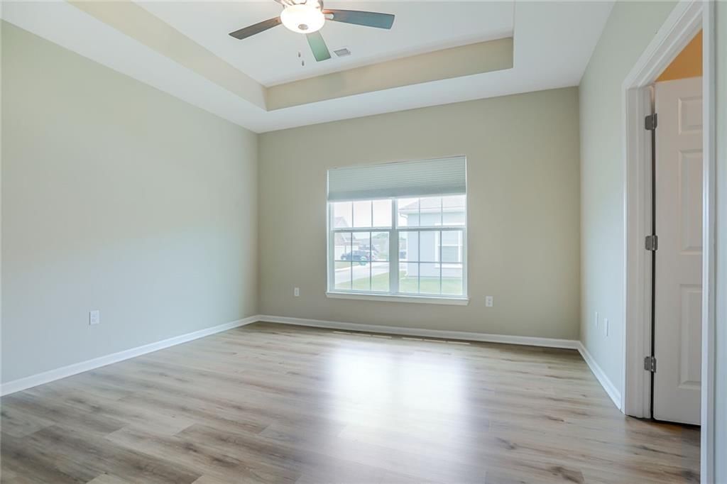 1425 Villa Lane — photo 10