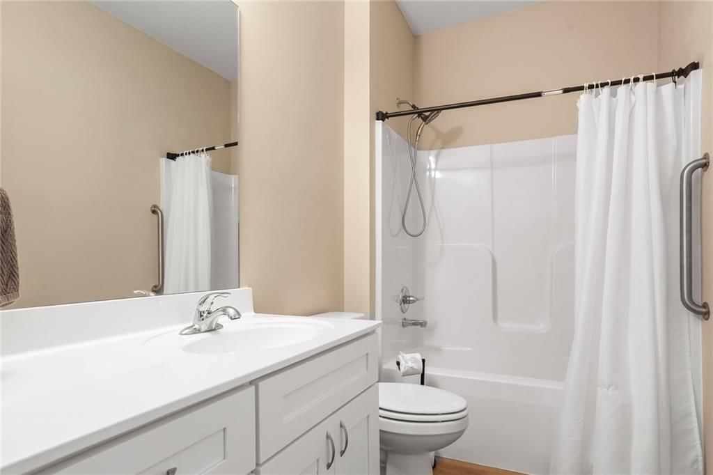 1425 Villa Lane — photo 13