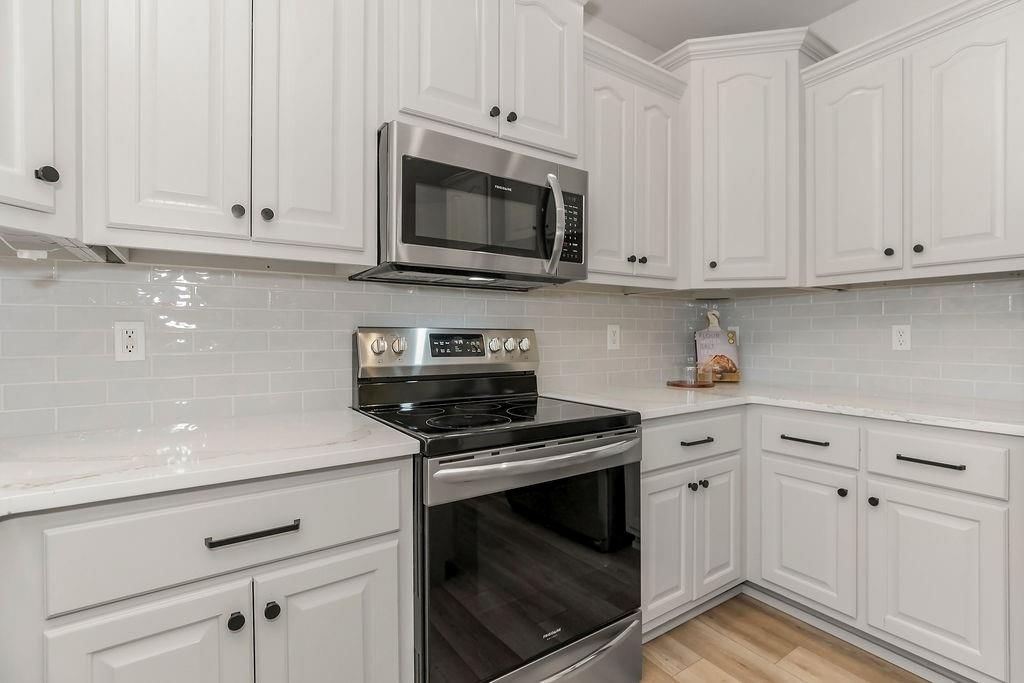 4417 N 122nd Street — photo 12