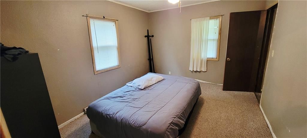 620 N Chestnut Street — photo 11