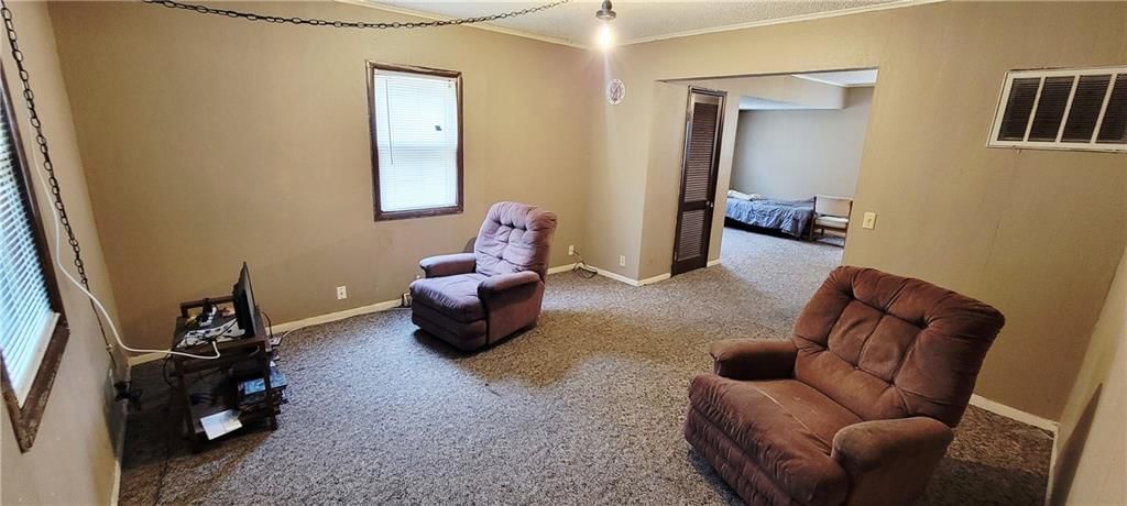 620 N Chestnut Street — photo 16