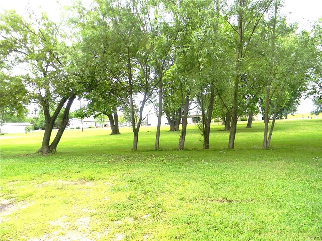 504 N Locust Street — photo 9