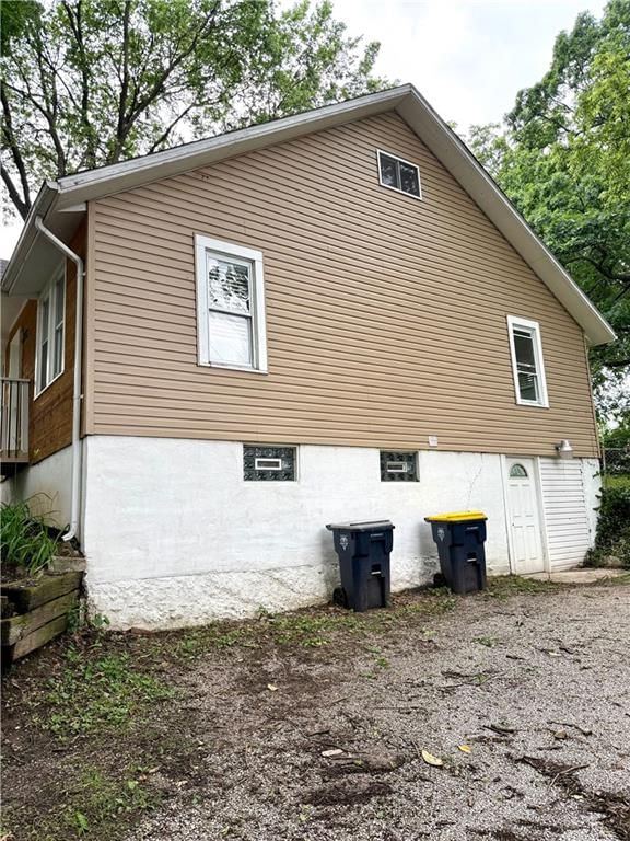 4732 Farley Avenue — photo 40