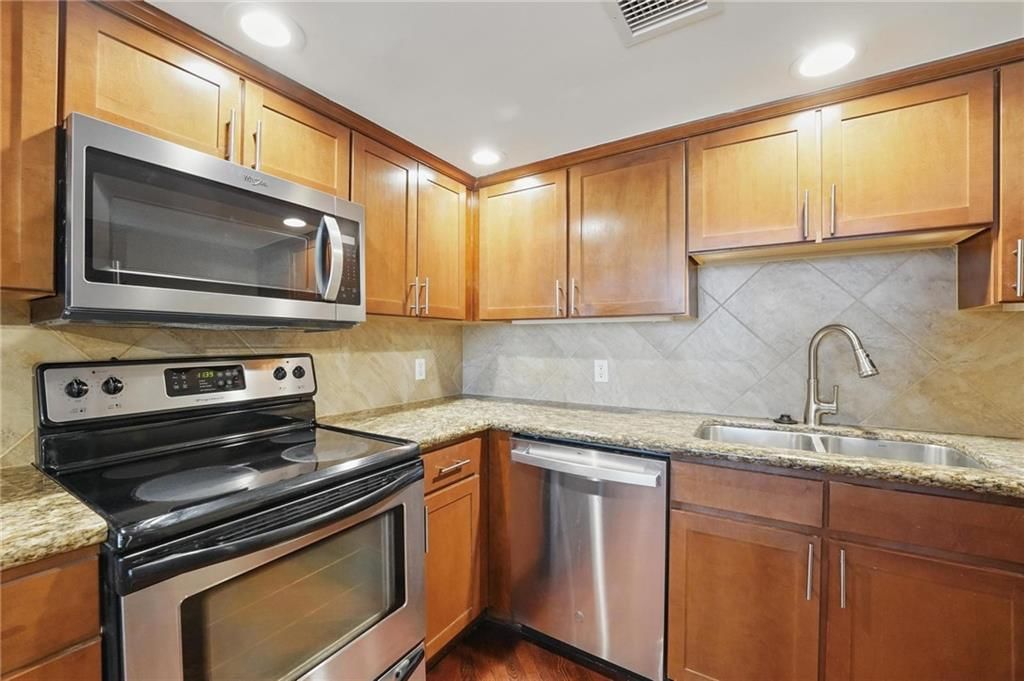 600 E Admiral Boulevard — photo 12