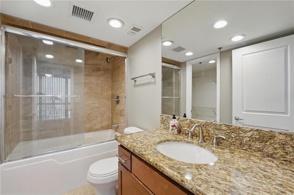 600 E Admiral Boulevard — photo 15