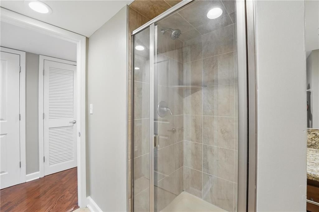 600 E Admiral Boulevard — photo 20