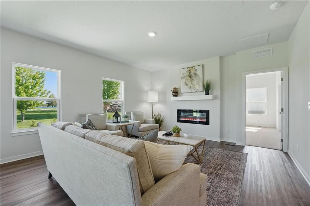809 Bentley Drive — photo 10