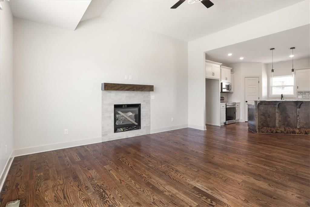 18410 Rock Creek Drive — photo 13