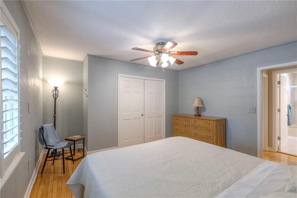 115 NE Green Street — photo 21