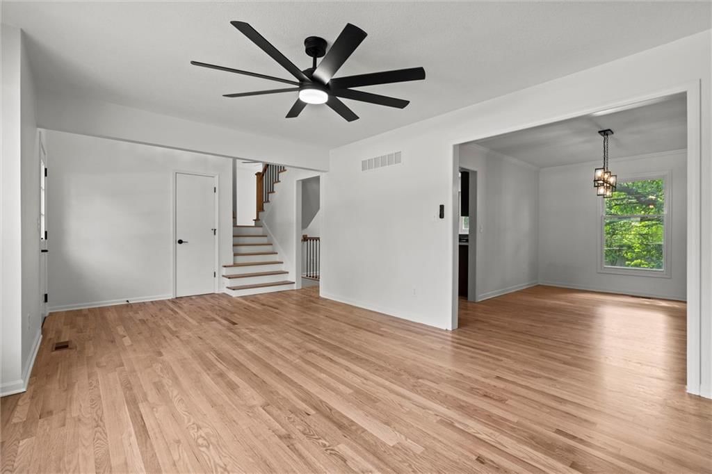 4904 Ballentine Street — photo 6